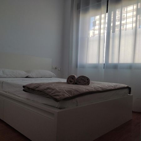 Ap4Us B1 - Apartment For Us - Sightseeing & Beach Near To Barcelona Бадалона Екстериор снимка
